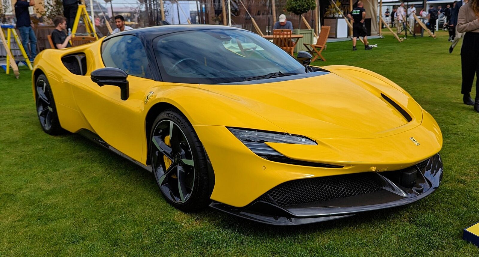Ferrari SF90 Stradale front
